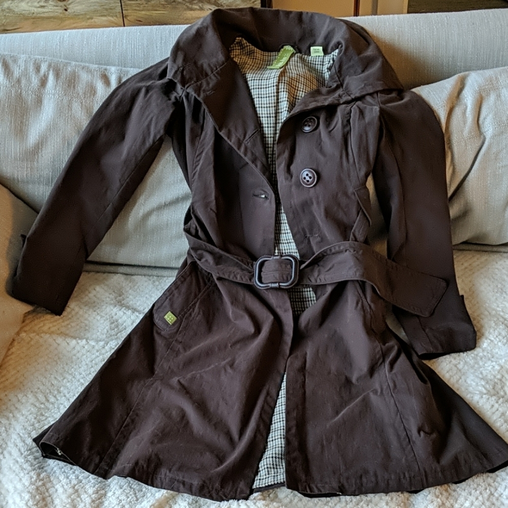 Soia & Kyo brown trenchcoat jacket buckle coat M